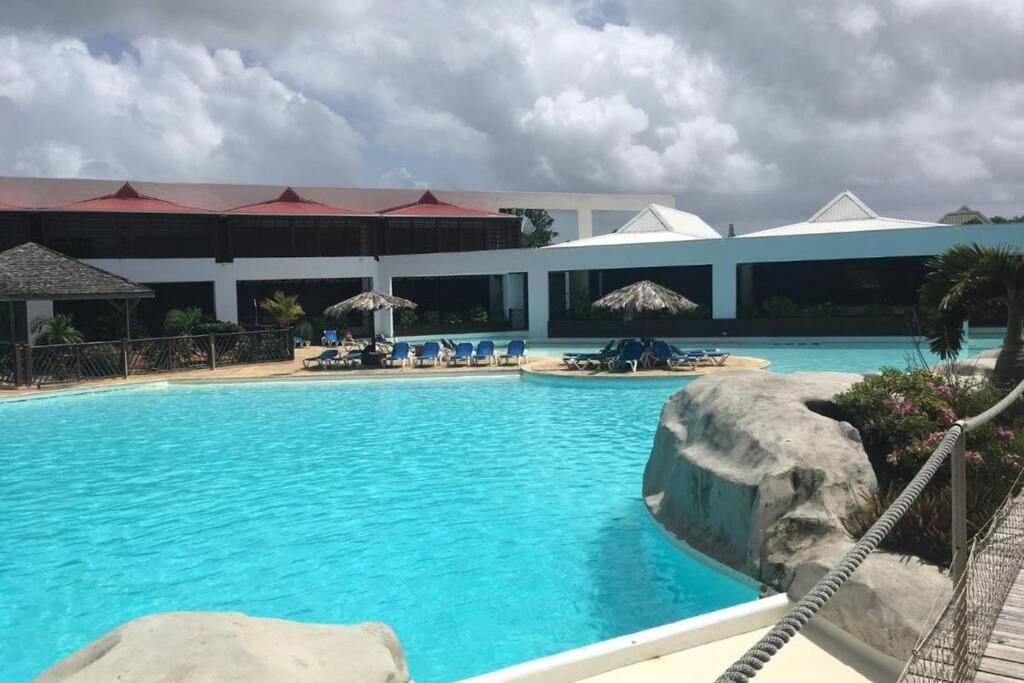 Superbe Studio Superieur Neuf Avec Balcon Saint-Francois (Grande-Terre) Exterior foto