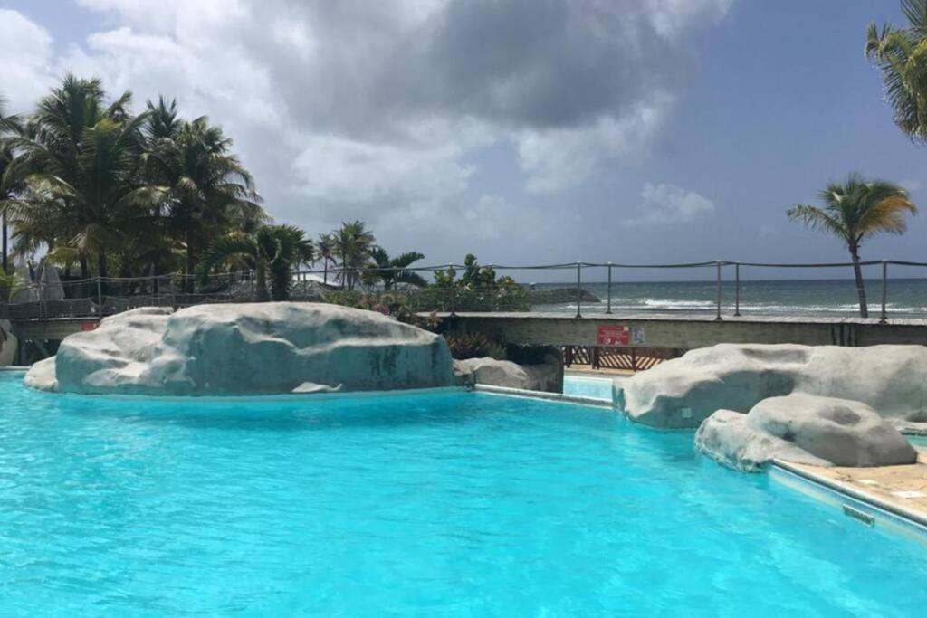 Superbe Studio Superieur Neuf Avec Balcon Saint-Francois (Grande-Terre) Exterior foto