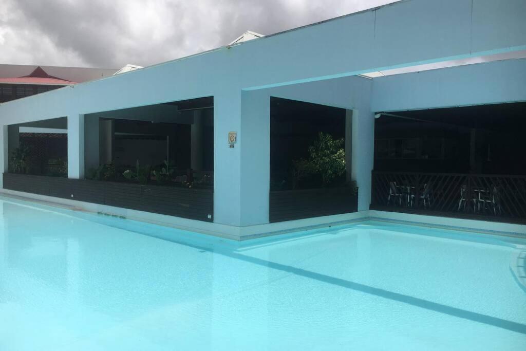Superbe Studio Superieur Neuf Avec Balcon Saint-Francois (Grande-Terre) Exterior foto